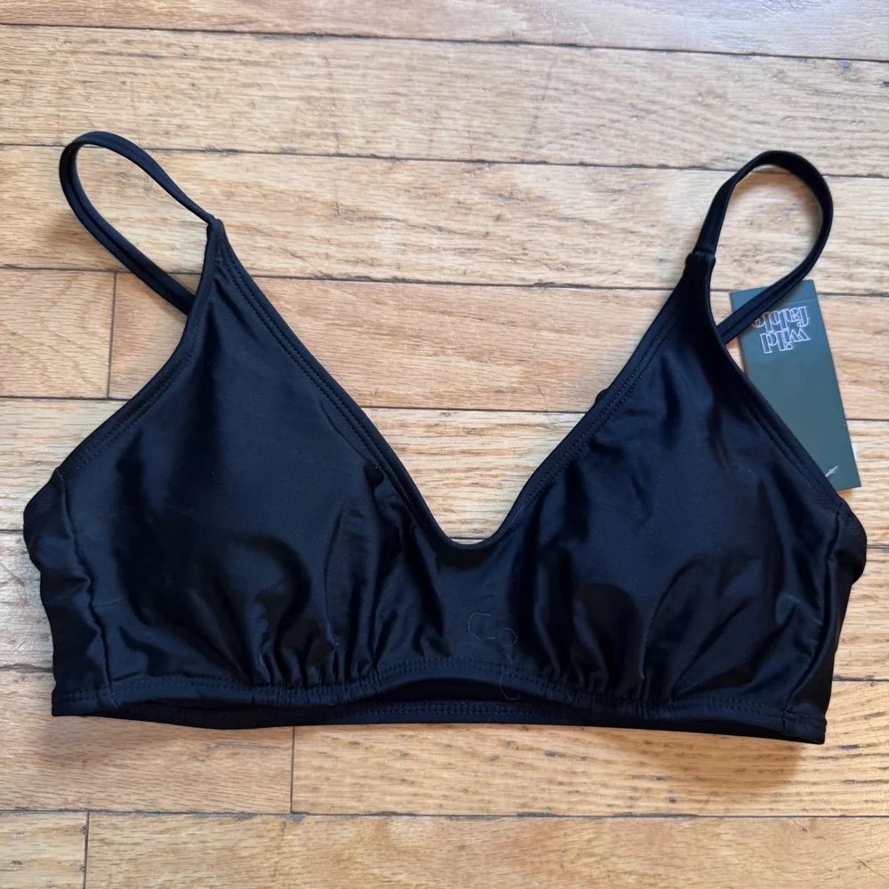 Wild Fable Womens Scoop Front Bikini Top Black Adjustable Straps M 8-10 New